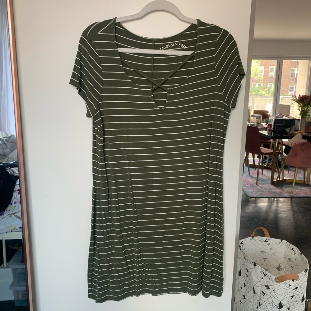 Aero Seriously Soft Tee Shirt Dress - L